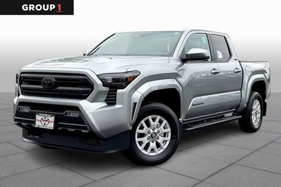 New 2025 Toyota Tacoma SR5