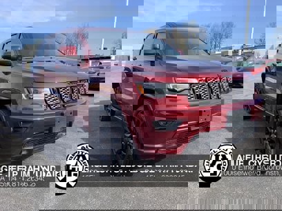 Used 2022 Jeep Grand Cherokee Laredo X