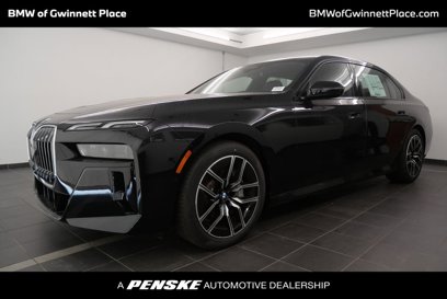 Used 2024 BMW 760i xDrive w/ Premium Package 2