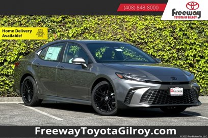 New 2025 Toyota Camry SE