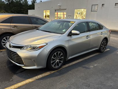 Used 2017 Toyota Avalon XLE