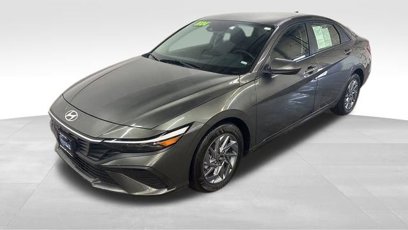 Used 2024 Hyundai Elantra SEL