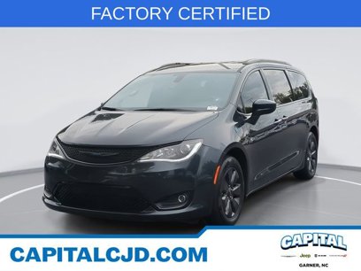 Certified 2020 Chrysler Pacifica Touring-L w/ S Appearance Package