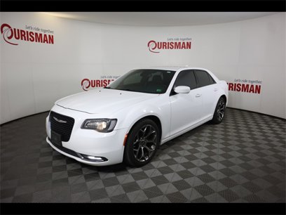 Used 2017 Chrysler 300 S