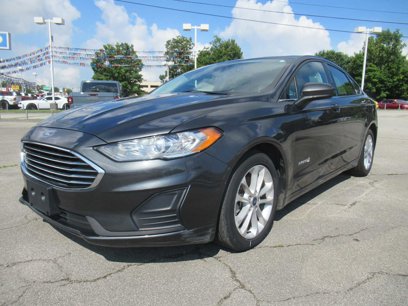 Used 2019 Ford Fusion SE