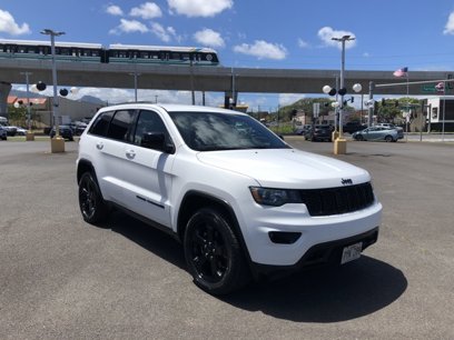 Used 2019 Jeep Grand Cherokee Laredo