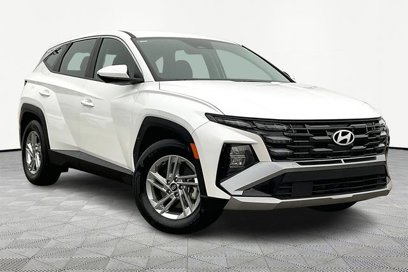 Certified 2025 Hyundai Tucson SE