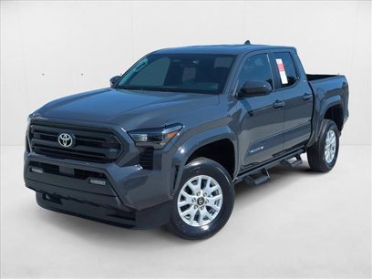 New 2025 Toyota Tacoma SR5
