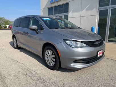 Used 2019 Chrysler Pacifica L