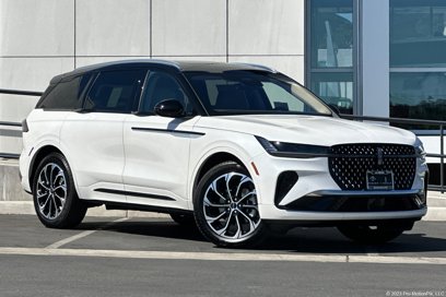 New 2025 Lincoln Nautilus Reserve