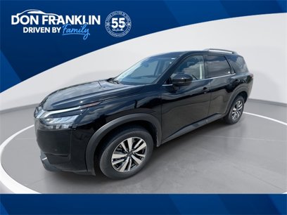 New 2025 Nissan Pathfinder SL