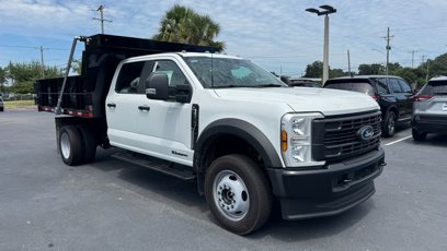 New 2025 Ford F550 4x4 Crew Cab Super Duty