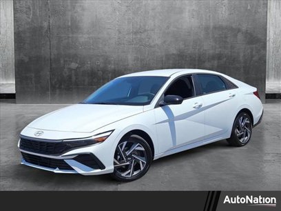 New 2025 Hyundai Elantra SEL