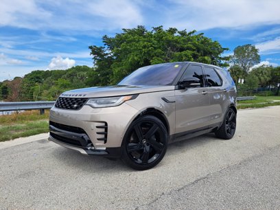 Used 2023 Land Rover Discovery HSE R-Dynamic