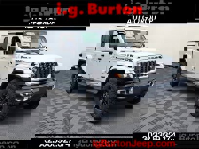 New 2025 Jeep Gladiator Sport