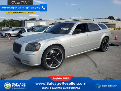 Used 2005 Dodge Magnum SE
