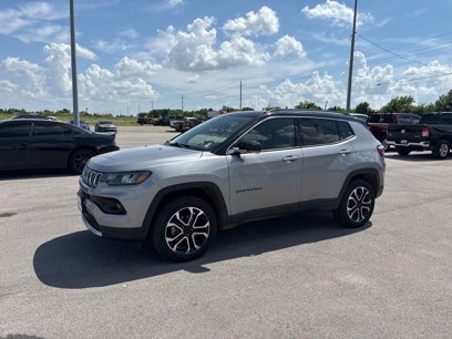 Used 2022 Jeep Compass Limited w/ Sun and Sound Group