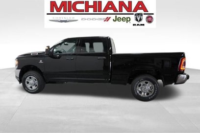 New 2024 RAM 3500 Tradesman w/ Chrome Appearance Group