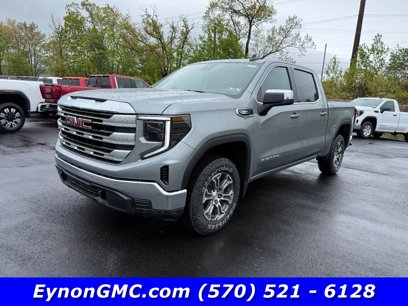 New 2025 GMC Sierra 1500 SLE w/ Preferred Package