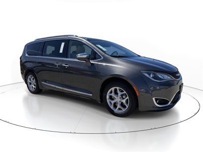 Used 2019 Chrysler Pacifica Limited