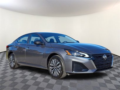 New 2025 Nissan Altima 2.5 SV