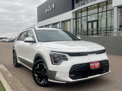 New 2024 Kia Niro Wave w/ Wave Preserve Package