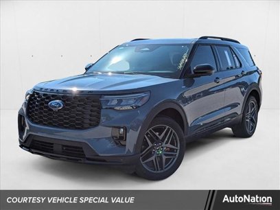 New 2025 Ford Explorer ST-Line w/ Premium Package