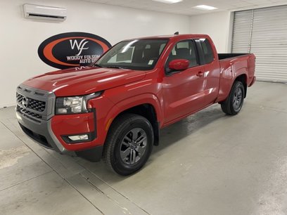 New 2025 Nissan Frontier SV w/ SV Convenience Package