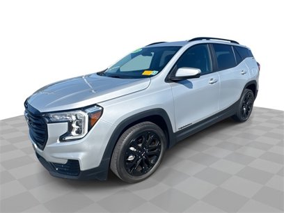 Used 2022 GMC Terrain SLE w/ Driver Convenience Package