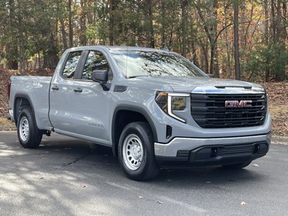 New 2025 GMC Sierra 1500 Pro w/ Trailering Package