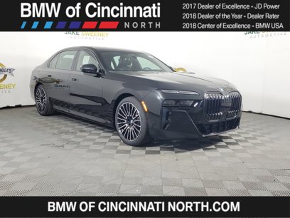 New 2025 BMW 760i xDrive w/ Executive Package
