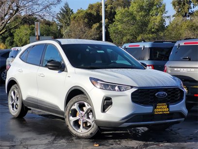 New 2025 Ford Escape ST-Line w/ Equipment Group 301A