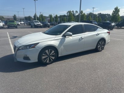 Used 2022 Nissan Altima 2.5 SV