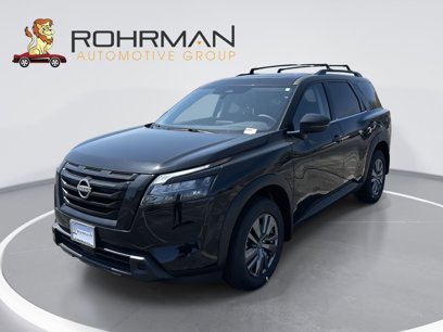 New 2025 Nissan Pathfinder SV w/ SV Premium Package