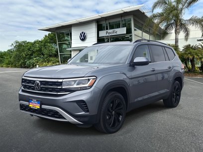 Used 2022 Volkswagen Atlas SE w/ Panoramic Sunroof Package