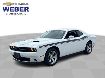 Used 2016 Dodge Challenger SXT