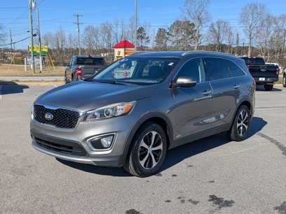 Used 2016 Kia Sorento EX