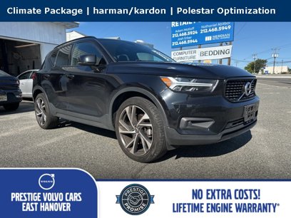 Used 2021 Volvo XC40 T5 R-Design w/ Climate Package
