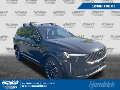 New 2025 Volvo XC90 B5 Core w/ Protection Package Premier