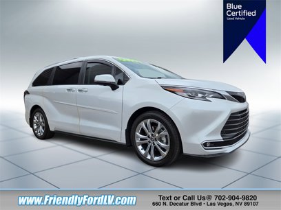 Used 2023 Toyota Sienna Platinum