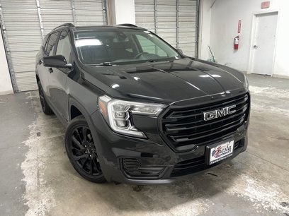 Used 2024 GMC Terrain SLE w/ Driver Convenience Package