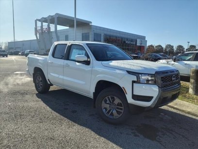 New 2025 Nissan Frontier SV