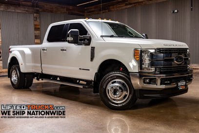 Used 2017 Ford F350 Lariat w/ Chrome Package