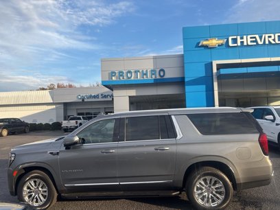 Used 2022 GMC Yukon XL SLT w/ SLT Luxury Package