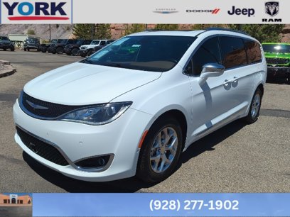Used 2019 Chrysler Pacifica Limited w/ Advanced Safetytec Group