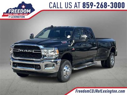 New 2024 RAM 3500 Tradesman w/ Chrome Appearance Group