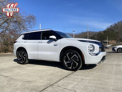 New 2025 Mitsubishi Outlander SEL