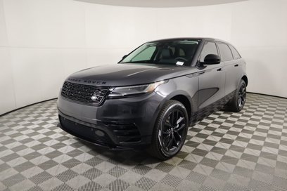 New 2025 Land Rover Range Rover Velar Dynamic SE