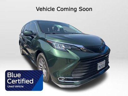 Used 2021 Toyota Sienna XLE w/ XLE Plus Package