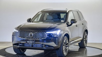 Certified 2025 Volvo XC90 T8 Plus w/ Protection Package Premier